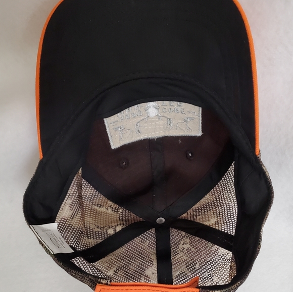 Hard Core Hunter Infinity Trucker Camo Deer Patch Hat - Picture 8 of 9